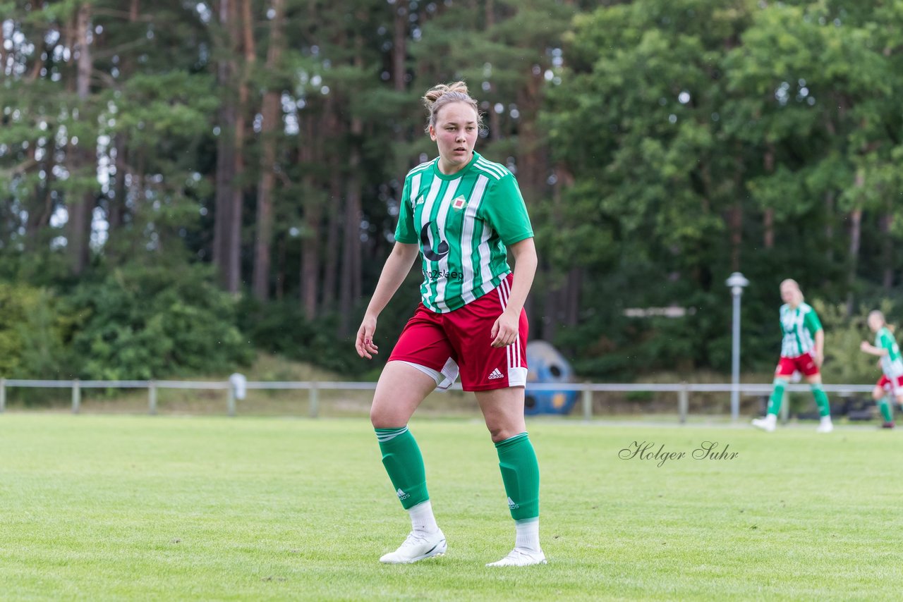 Bild 147 - F SV Boostedt - SV Fortuna St. Juergen : Ergebnis: 2:1